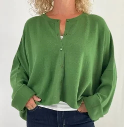 Caroline Crew Cardigan leaf green