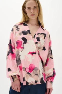 InWear Shirt Vanilla pale pink flower clouds