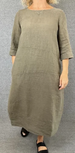 OWN Dress capers
