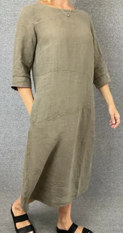OWN Dress capers