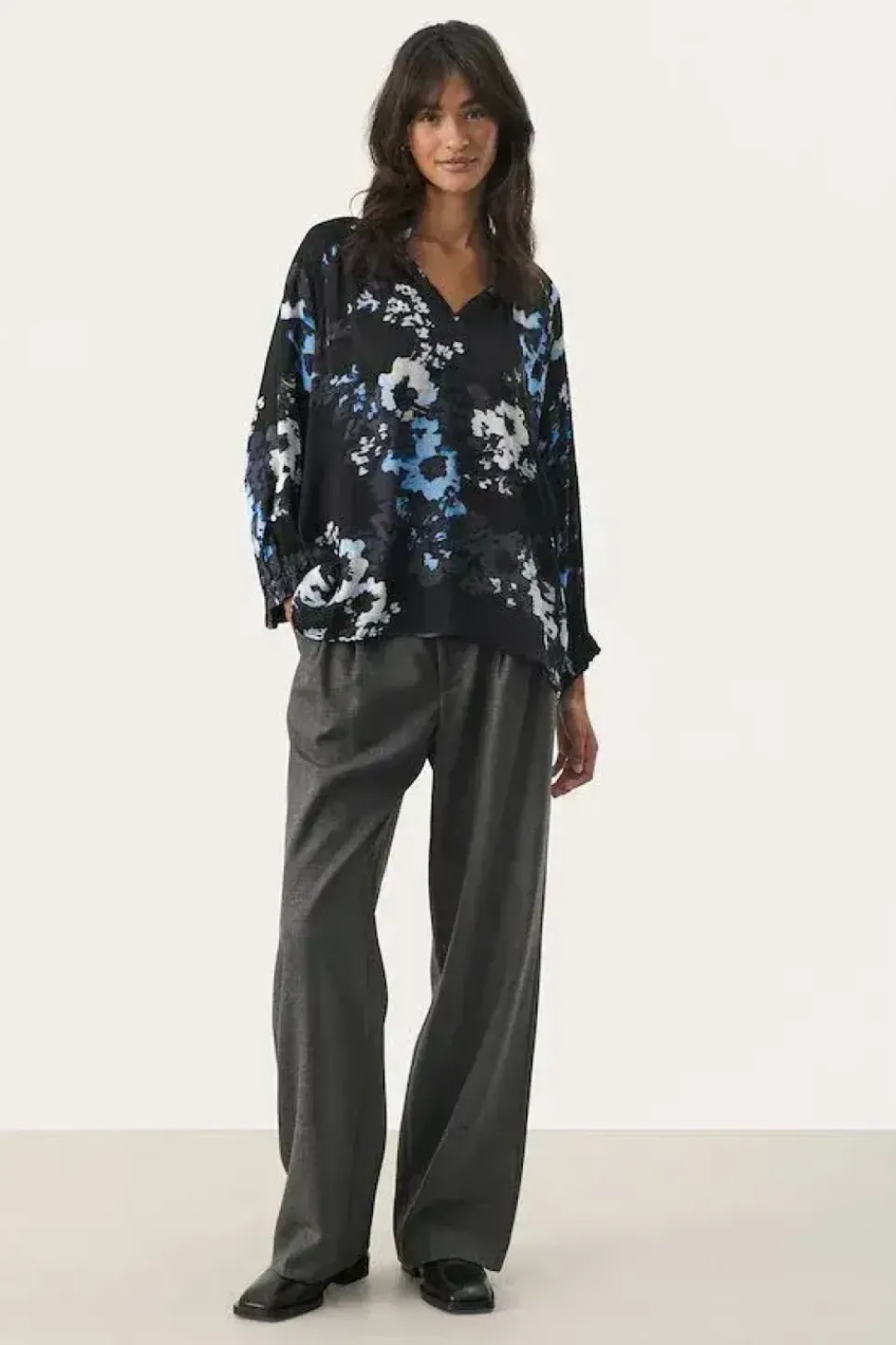 Part Two Blouse Elsia navy blurred flower