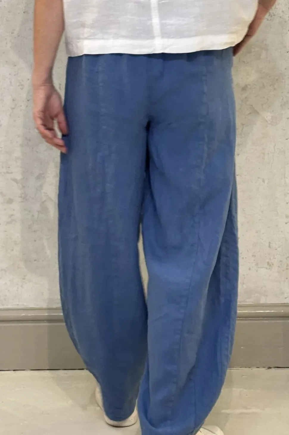 Vetono Boule Shaped Trouser blue dawn