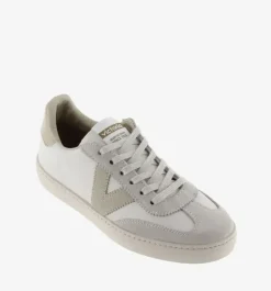 Victoria Berlin Trainers hielo